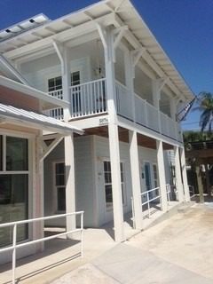 The Pine Avenue building in Anna Maria where Ross Built had its office